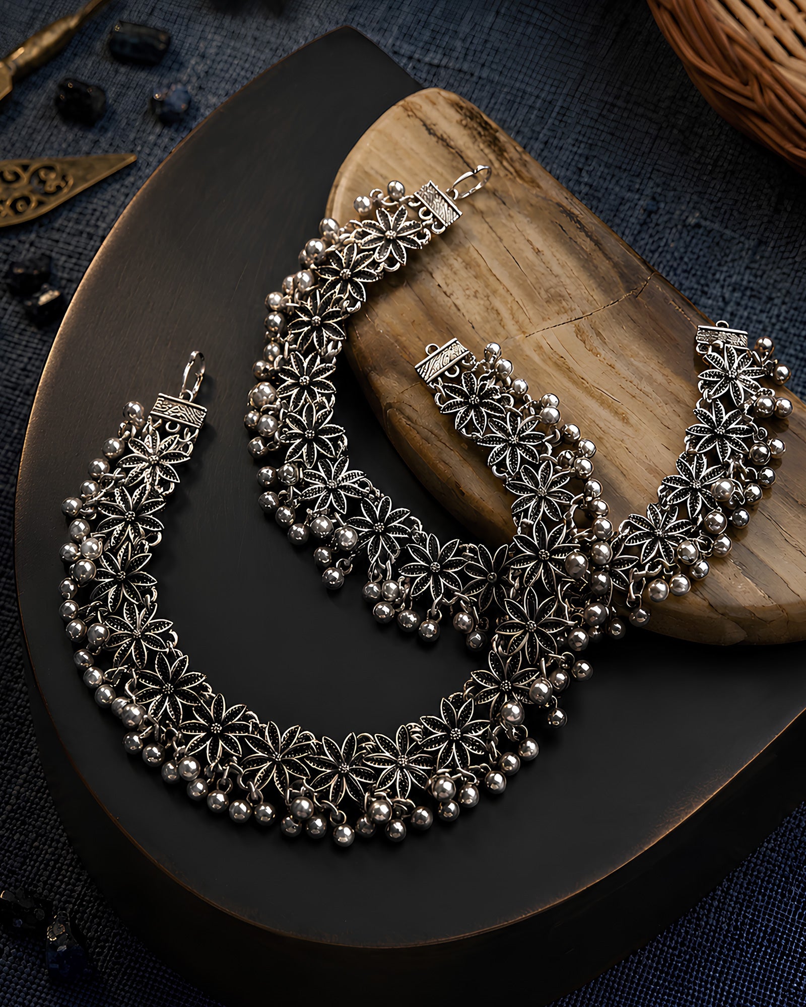 Antique Floral Garland & Drooping Ghungroo Oxidized Anklets