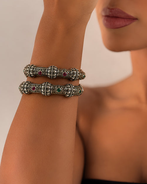 Antique Oxidized Multi-Stone Segmented Fluted Bangles