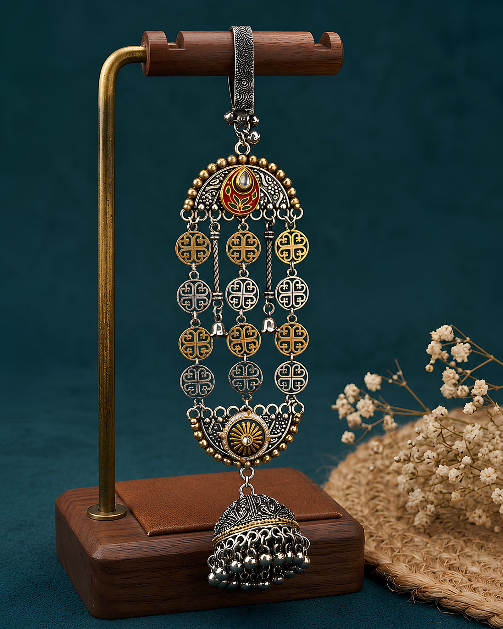 Dual-Tone Geometric Coin & Jhumka Saree Juda