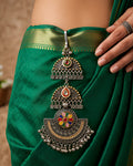 Dual-Tone Multi-Tiered Colorful Wheel Saree Juda