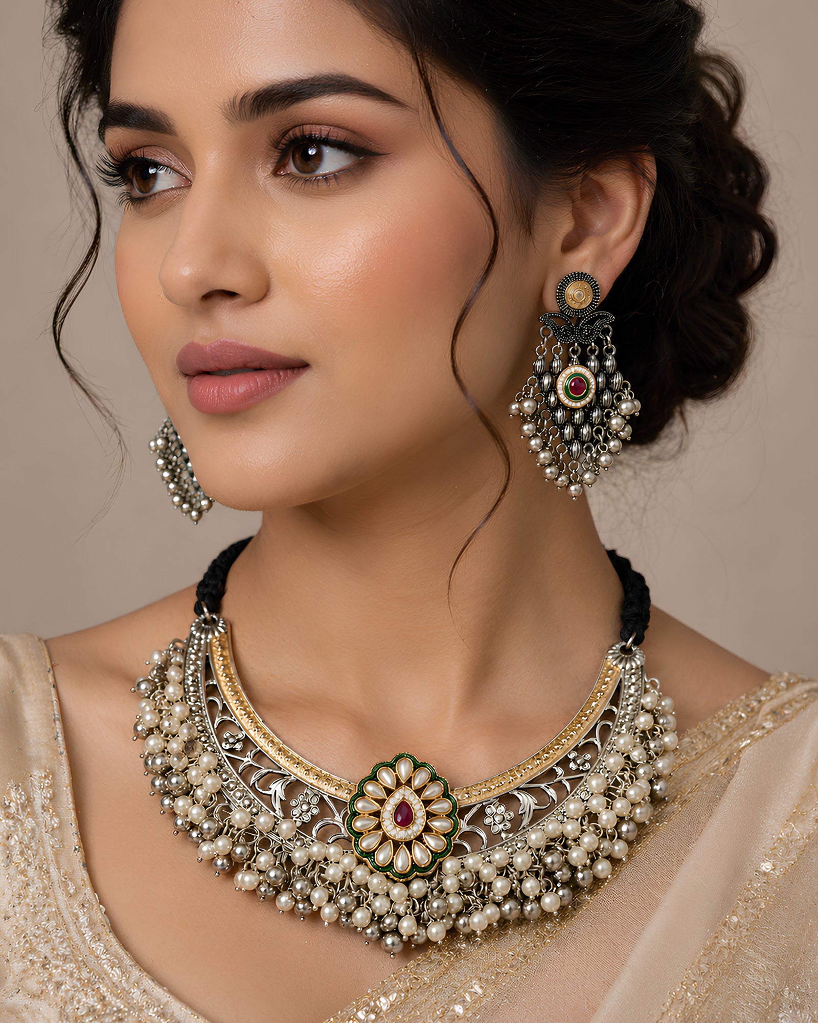 Dual-Tone Pearl-Inlaid Floral Medallion & Cluster Pearl-Fringed Choker Set