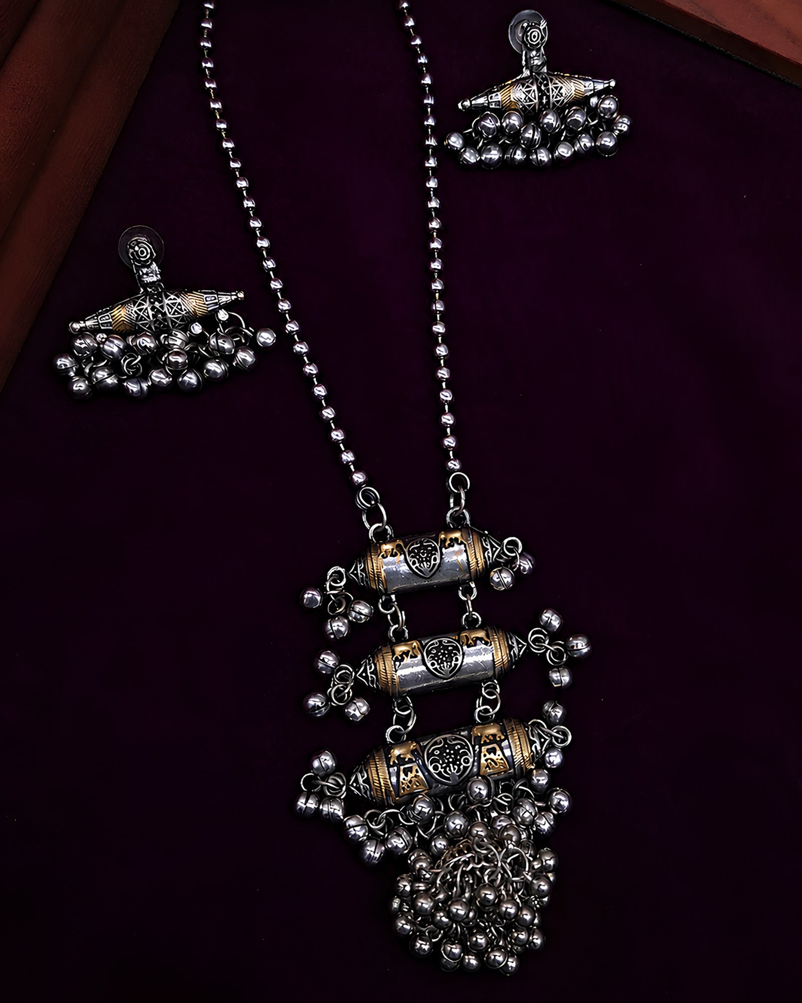 Dual-Tone Tiered Barrel Motif & Cluster Ghungroo Oxidized Necklace Set