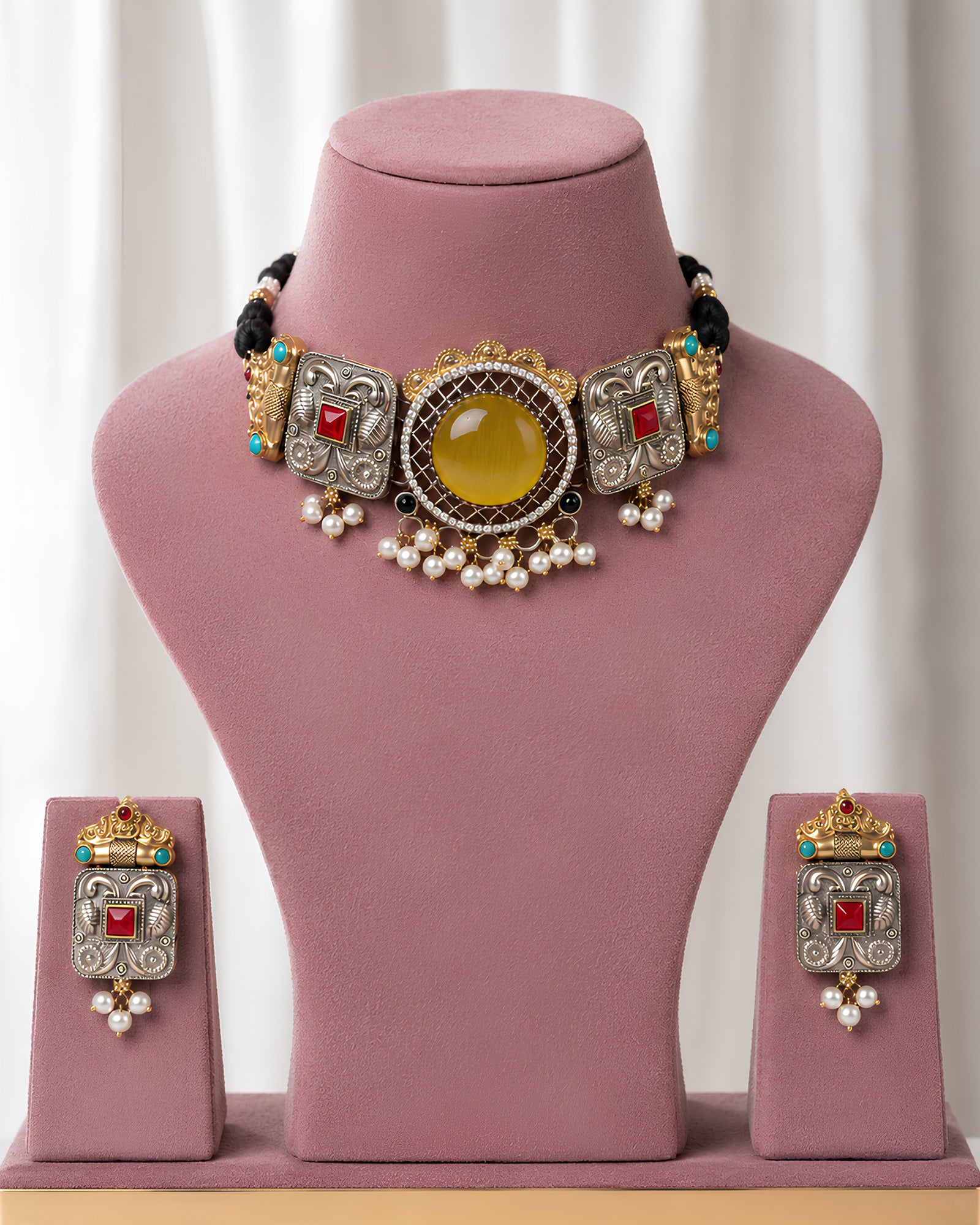 Dual-Tone Yellow Stone Statement Choker