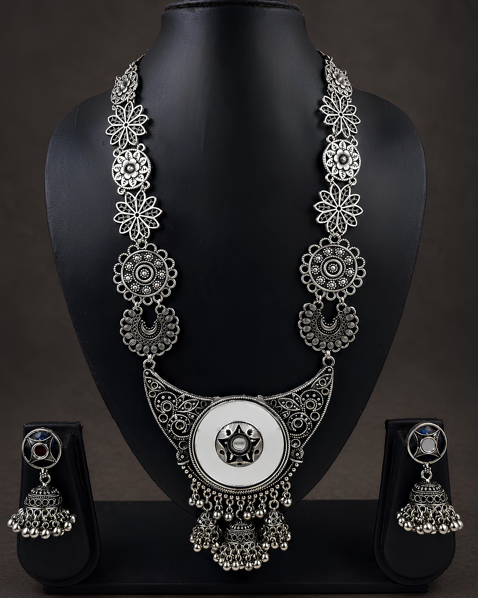 Enamel Disk & Jhumka-Fringed Oxidized Necklace