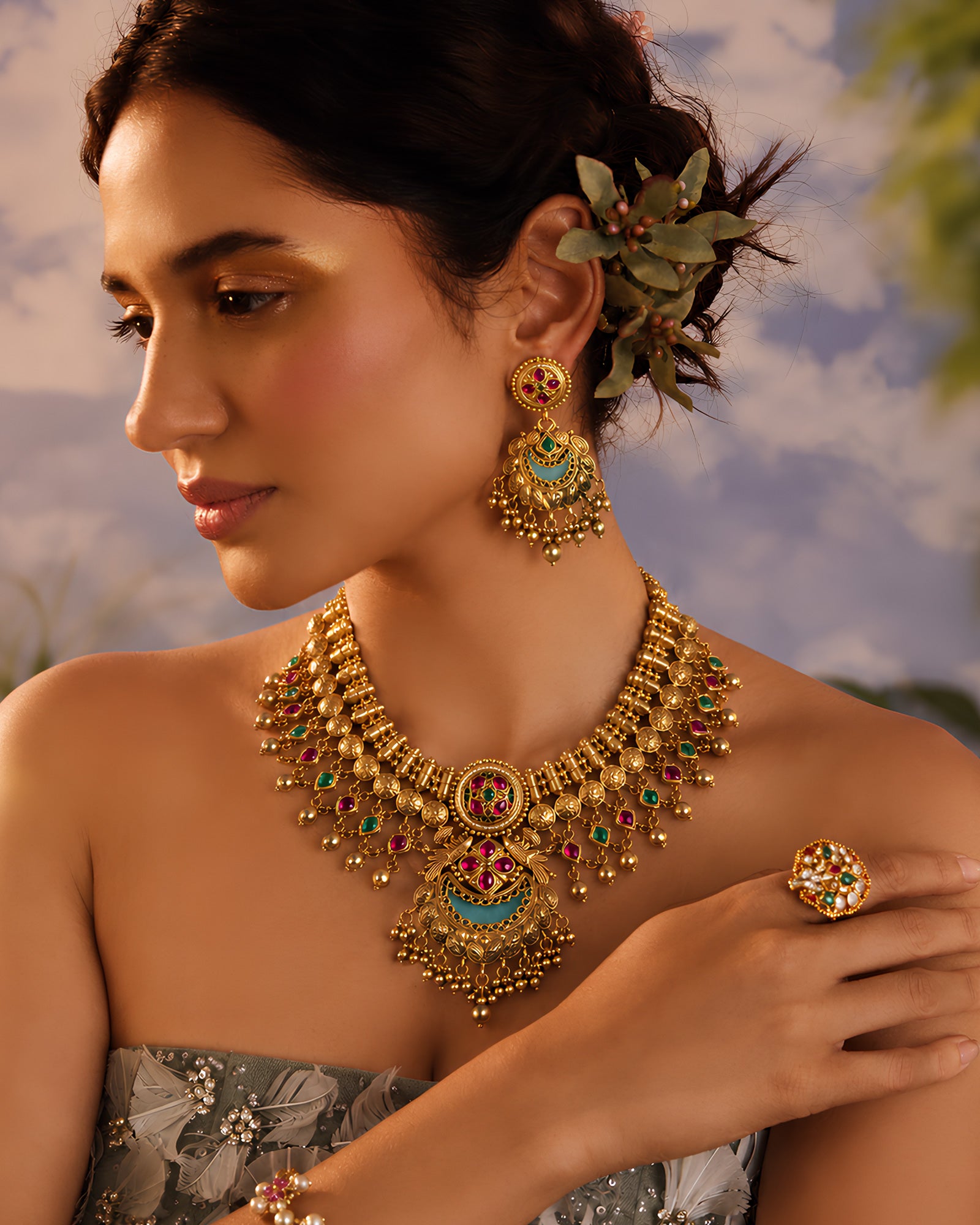 Heritage Floral Enamel Gold-Toned Necklace Set