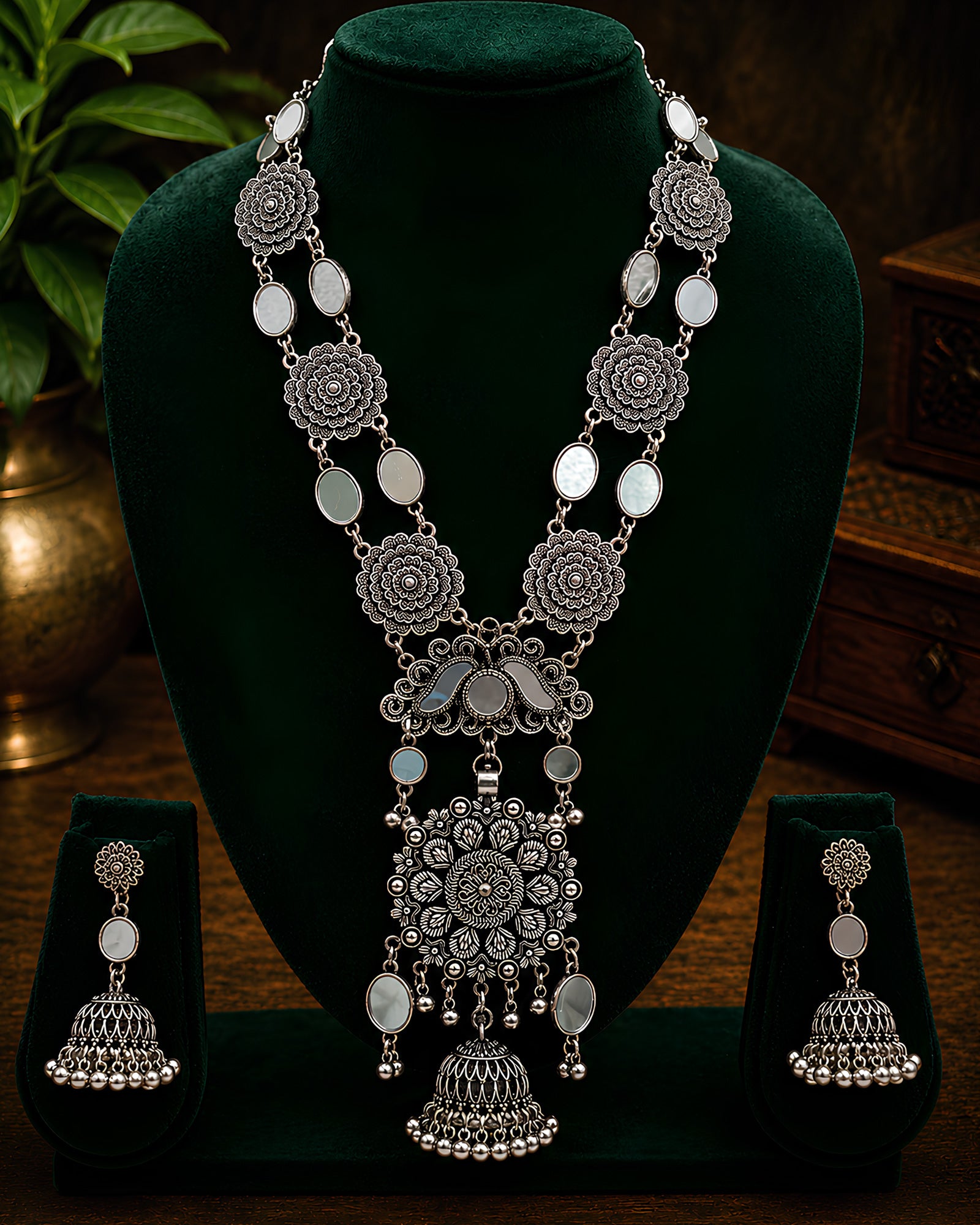 Layered Floral Medallion & Mirror-Inlaid Oxidized Necklace