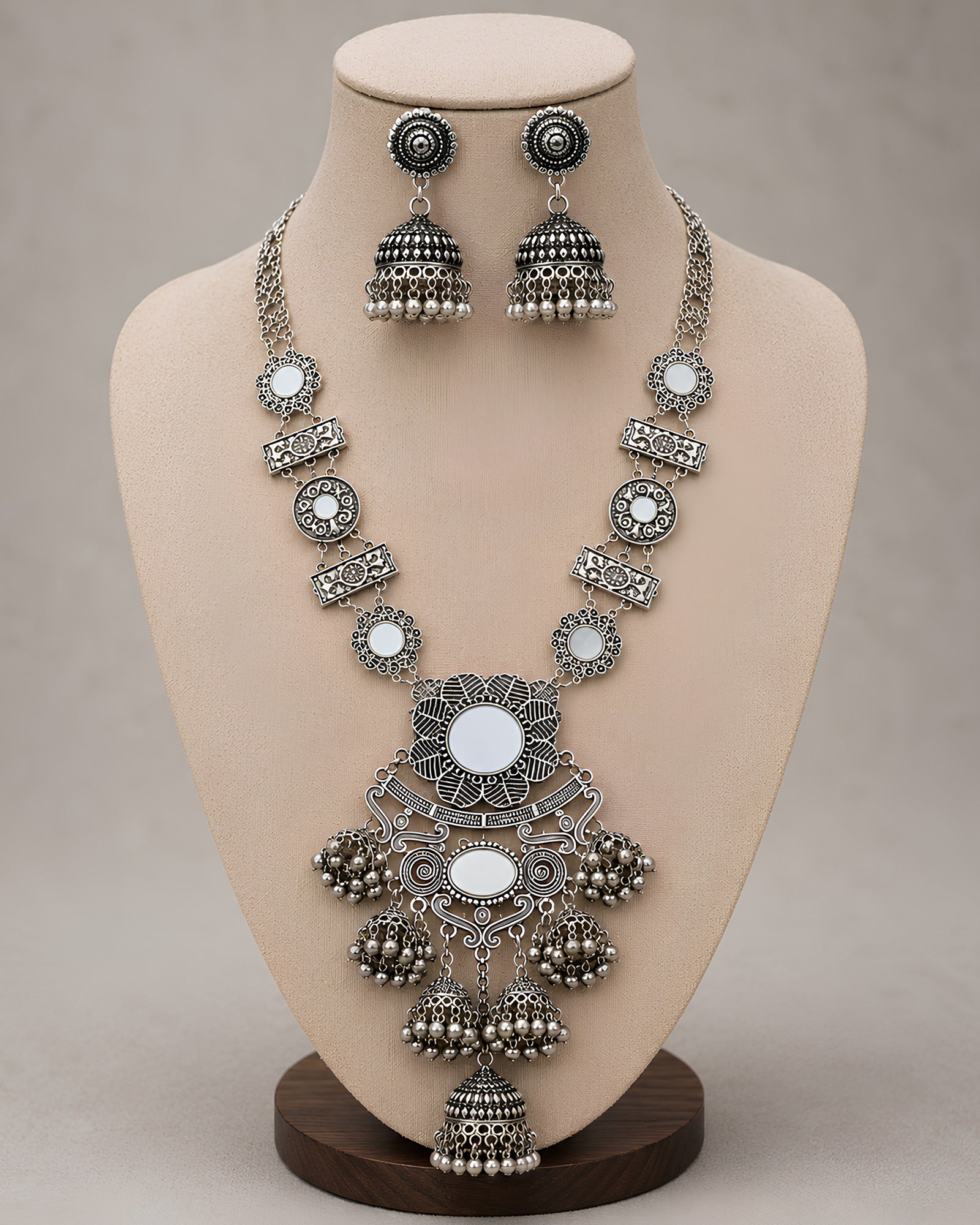 Mirror-Embellished Floral Motif Oxidized Necklace