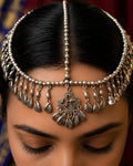 Oxidized Bead & Leaf-Fringed Matha Patti