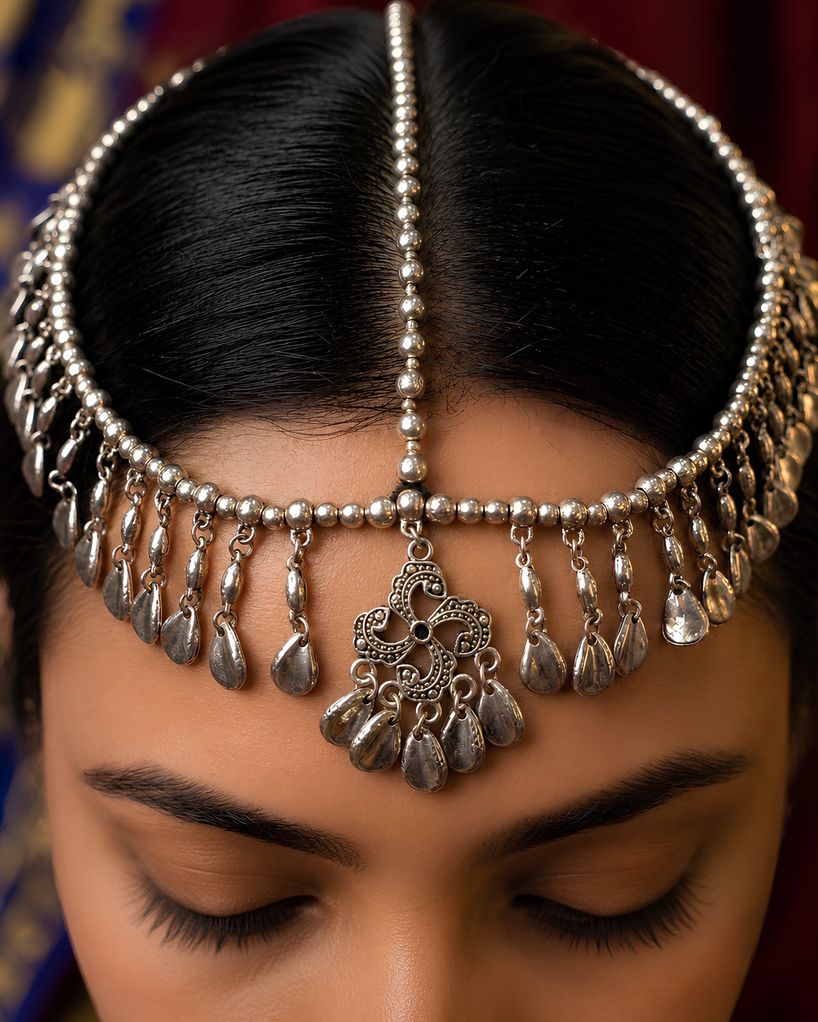 Oxidized Bead & Leaf-Fringed Matha Patti