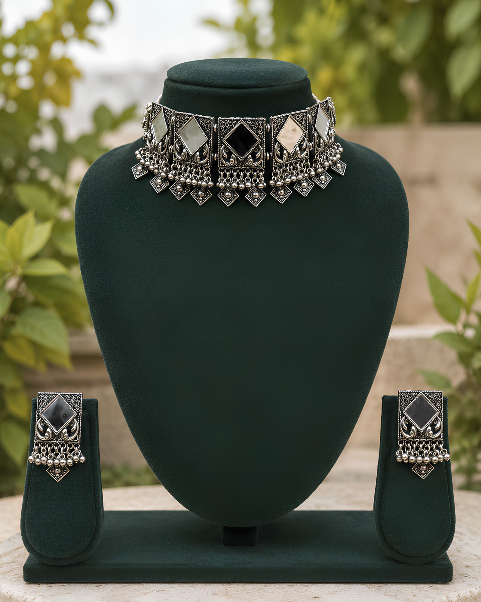 Oxidized Silver Geometric Mirror & Beaded Choker Necklace