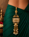 Temple Deity & Pearl Tassel Gold-Plated Judapin
